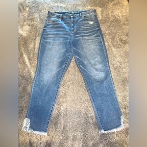 American Eagle Cropped Jeans